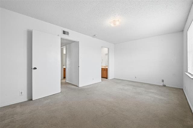 Building Photo - 2812 Ridgecrest Dr