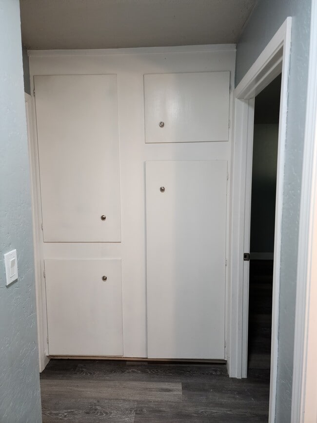 Hallway storage - 1994 Baugh St