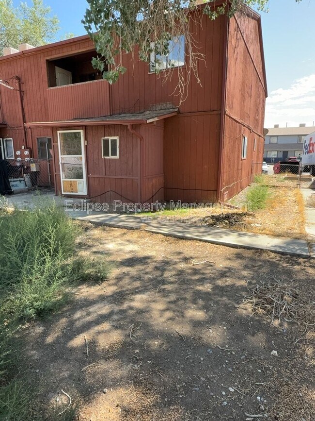 Building Photo - 3228 White Ave