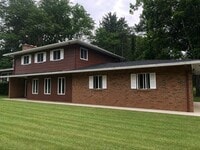 Building Photo - 157 Spring Valley Dr