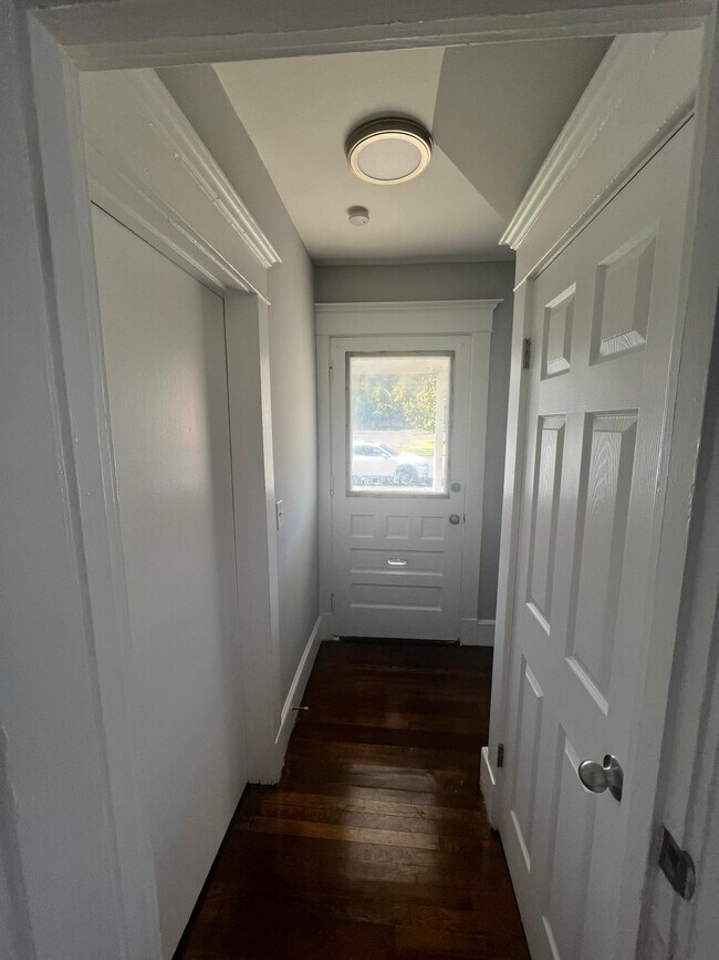 Building Photo - 1759 Dixwell Ave