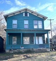 Building Photo - 501 E 7th St
