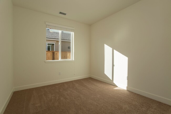 Building Photo - Cabernet Highlands by Lennar Homes for Rent