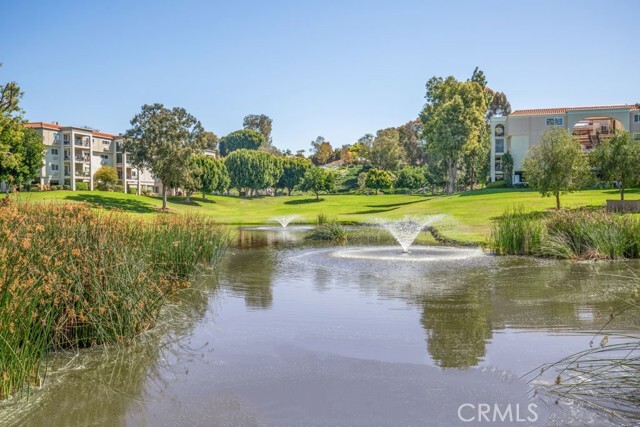 Building Photo - 5510 Paseo Del Lago W