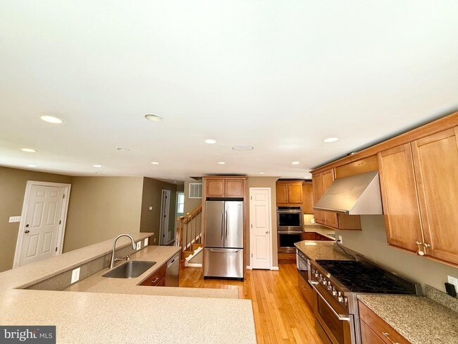 Building Photo - 6605 Keene Dr
