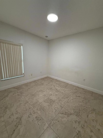 Building Photo - 315 Edgewood Ct