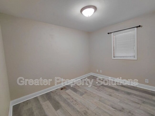 Building Photo - 13949 Lauerman St