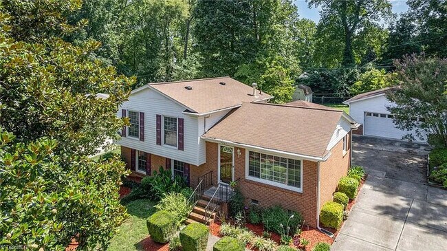 Building Photo - Earn Wealth While Leasing - Like a Homeowner - Lease to Own