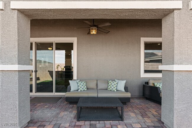 Building Photo - 359 Con Brio Ln