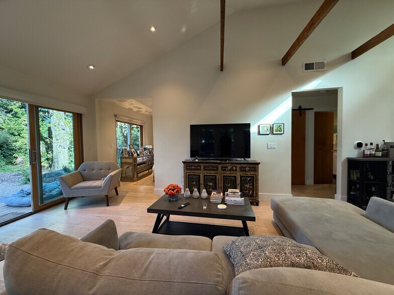 Building Photo - 7759 St Helena Hwy