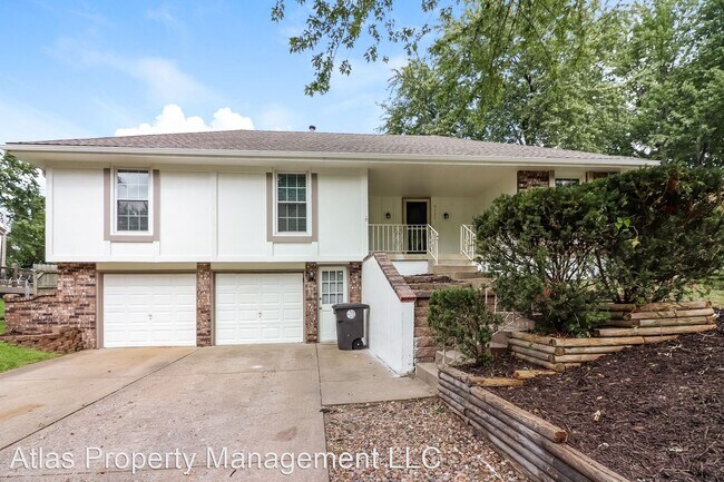 Building Photo - 3 br, 3 bath House - 8202 E 166th St