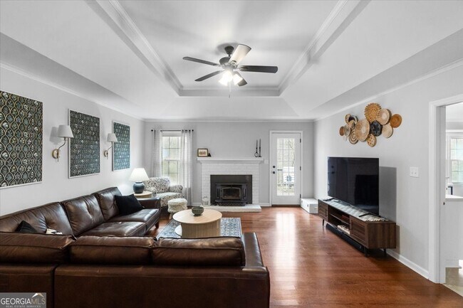 Building Photo - 325 Brookstone Dr