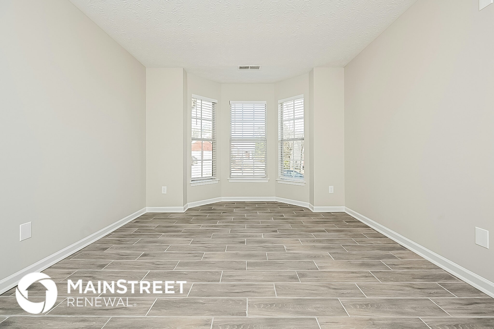 Building Photo - 150 Saddlebrook Dr