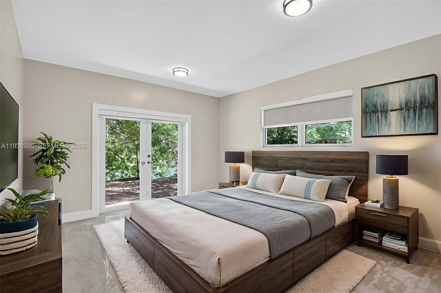 Building Photo - 6090 SW 63rd Ave