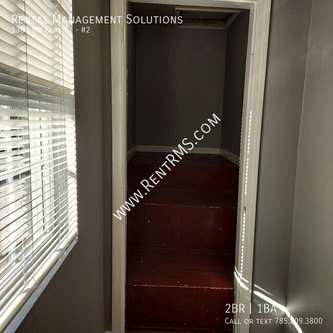 Building Photo - 1305 SW Clay St