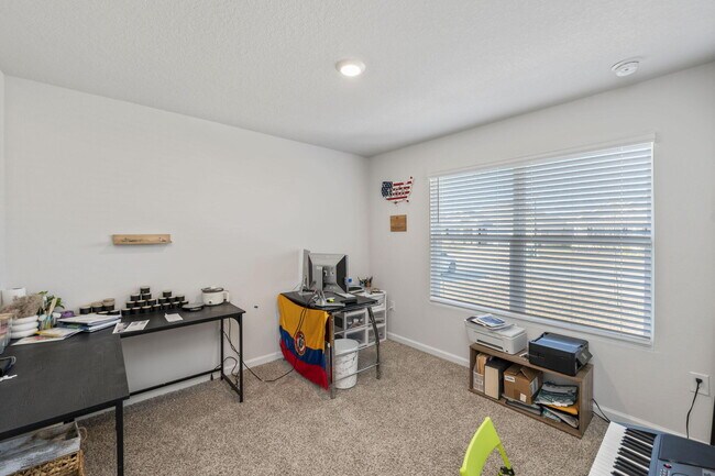 Building Photo - 4735 Airmen Dr