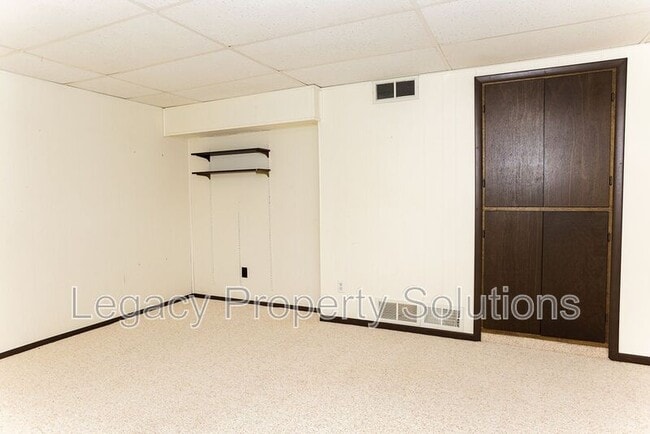 Building Photo - 601 W Interstate Ave