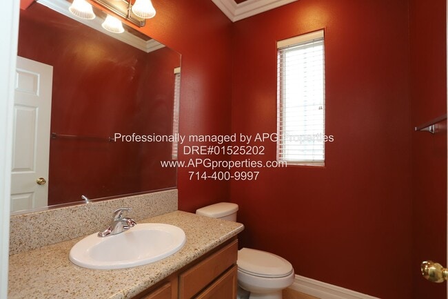 Building Photo - 1126 N Euclid St