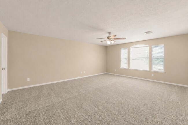 Building Photo - 2414 Falcon Knoll Ln