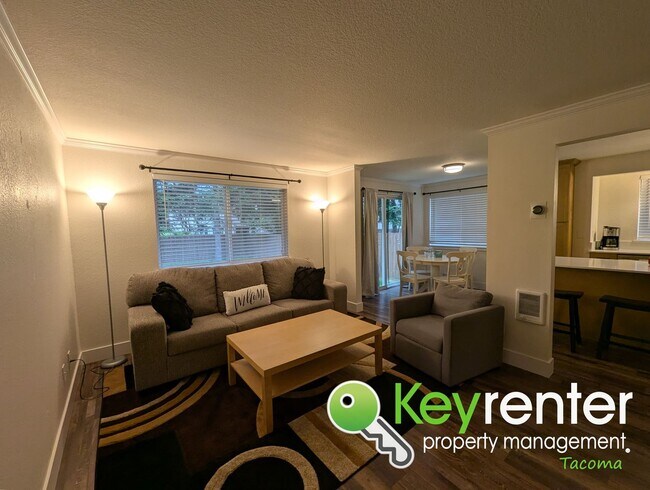 Building Photo - Fully Furnished Modern Puyallup Duplex in Prime Location