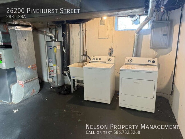 Building Photo - 26200 Pinehurst St