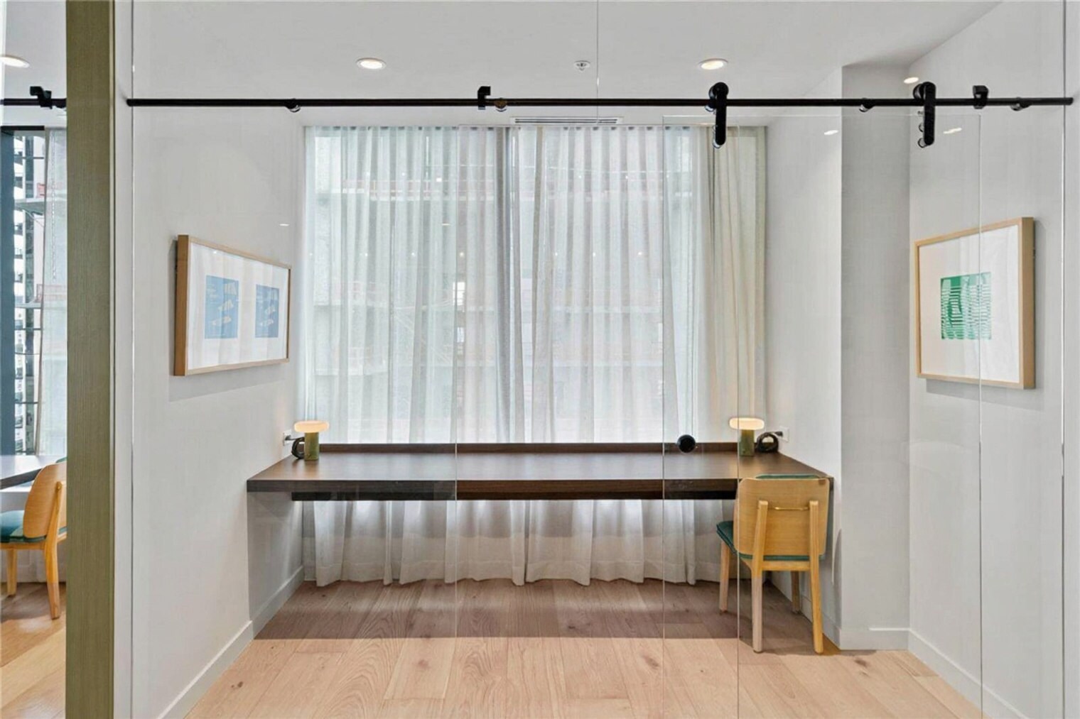 Building Photo - 11 NE 6th St