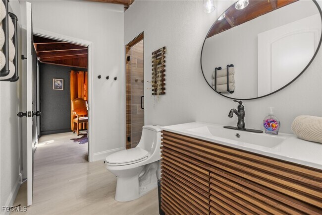 Building Photo - 17780 Caloosa Rd