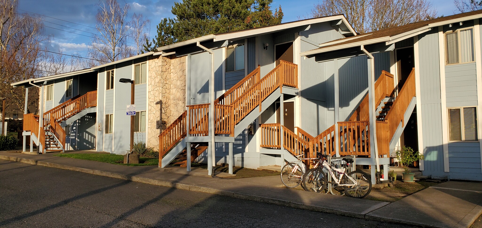 Building Photo - 3640 SW 114th Ave