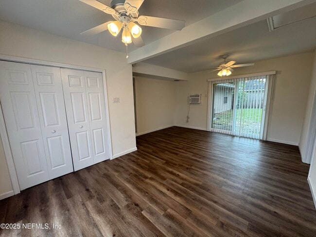 Building Photo - 5292 Julington Creek Rd