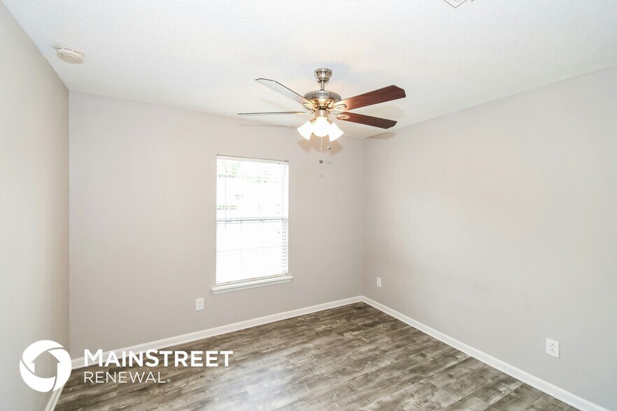 Building Photo - 11643 Pleasant Creek Dr