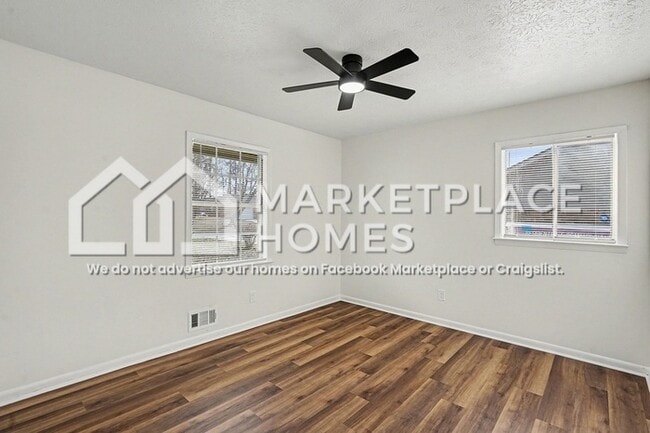 Building Photo - 10199 Foxfire Terrace