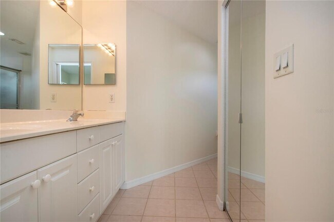 Building Photo - 7117 Strand Cir