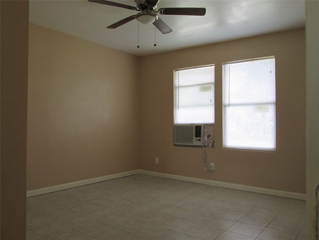 Building Photo - 4416 FM 2218 Rd