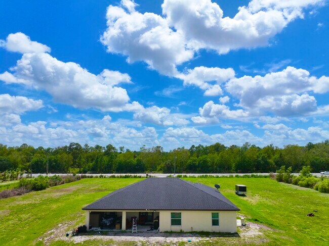 Building Photo - 20365 Marie Ct