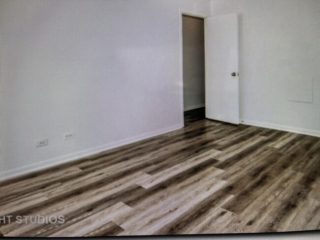 Building Photo - 20 Gant Cir