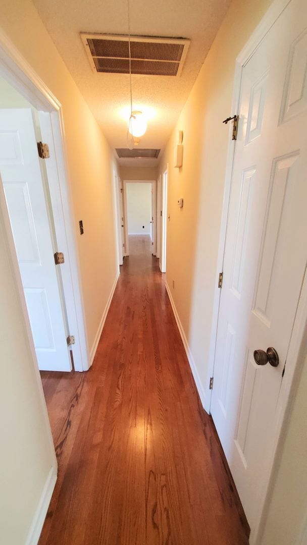Building Photo - Spacious 3 bedroom 2 bathroom in Gastonia