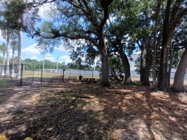 Building Photo - 4148 Pershing Pointe Pl