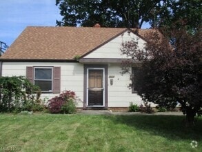 Building Photo - 23319 Williams Ave