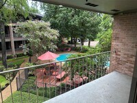 Building Photo - 6483 Bayou Glen Rd