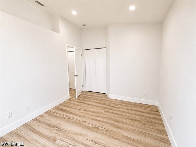 Building Photo - 8204 Ibis Cove Cir