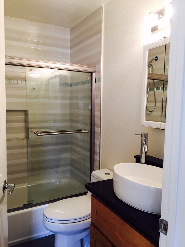 remodeled bathroom - 10740 Lawler St