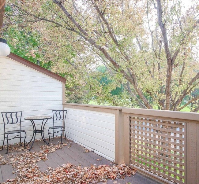 Building Photo - 2 bedroom 2 bath Condo in great neighborhood $3500