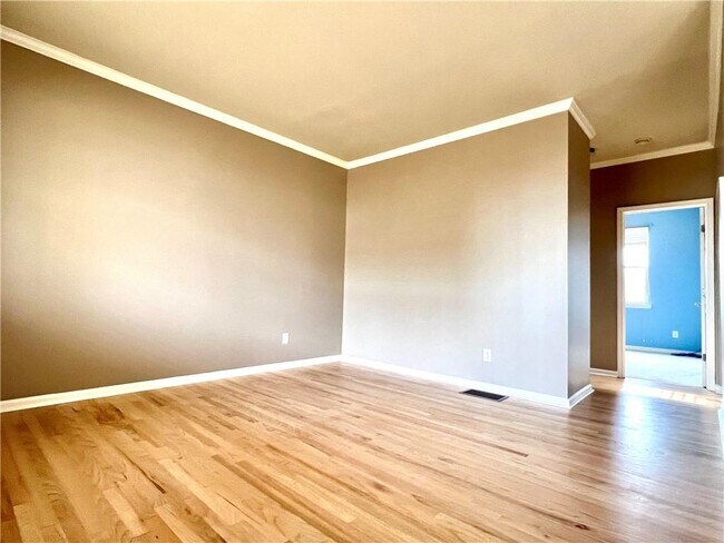 Building Photo - 9655 Durand Rd