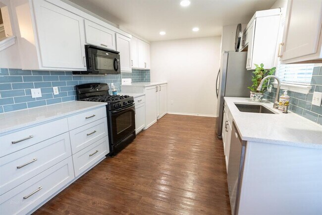 Building Photo - 17921 Kenai Fjords Dr