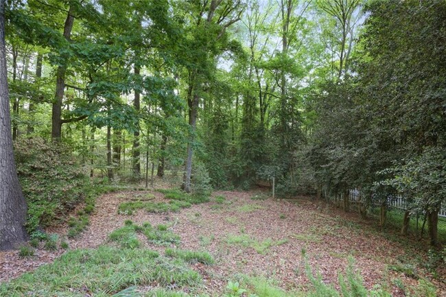 Building Photo - 3658 Chestnut Ridge Ct
