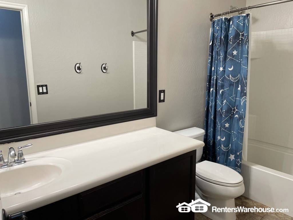 Building Photo - 10802 W Saddlehorn Rd