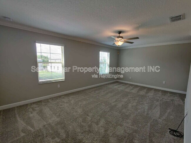 Building Photo - 23244 Willow Glen Way