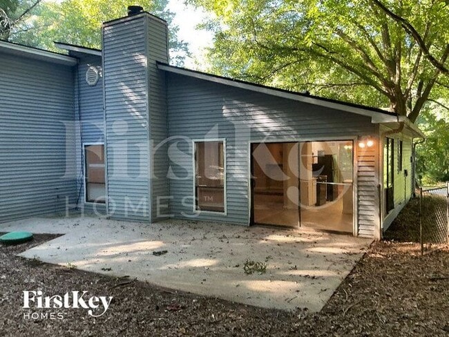 Building Photo - 210 Chimney Ridge Trail
