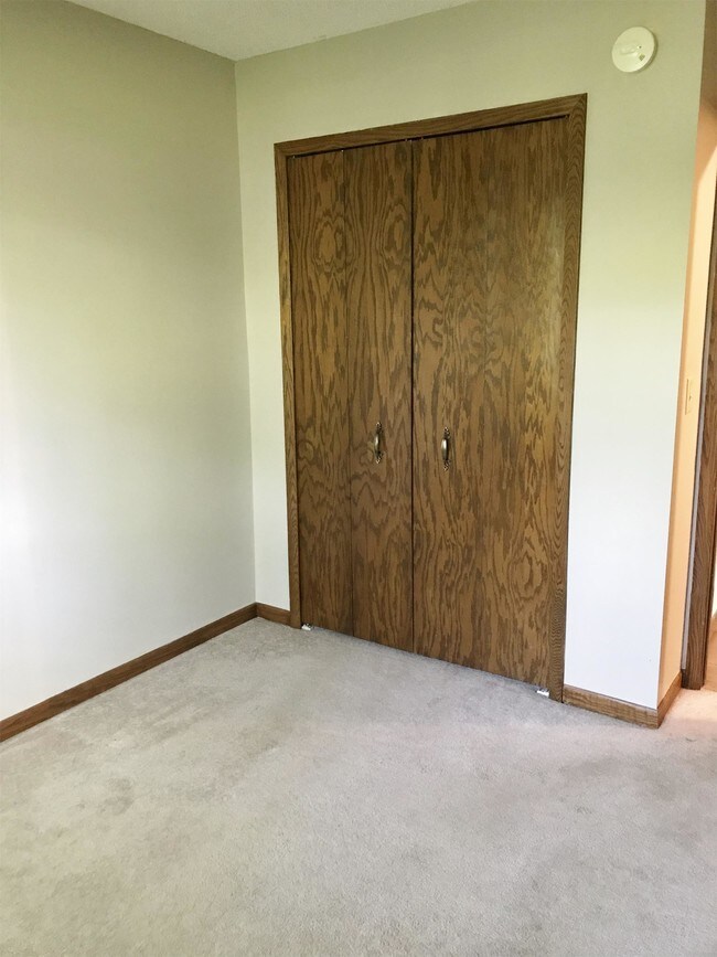Building Photo - 17399 Barberry Cir