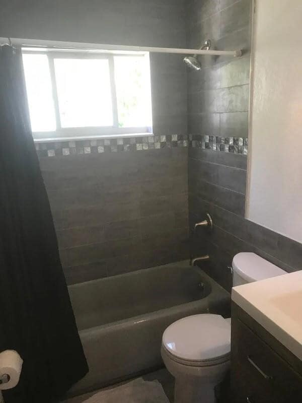 Building Photo - 2848 NW 9th Terrace